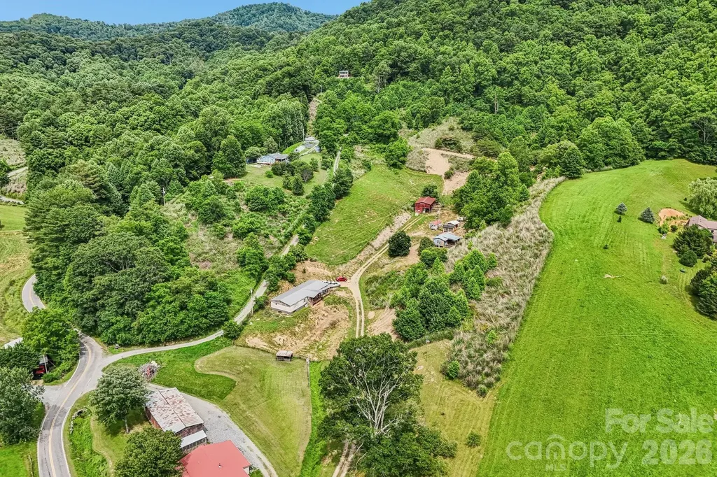 400 Morgan Branch Road Marshall NC 28753