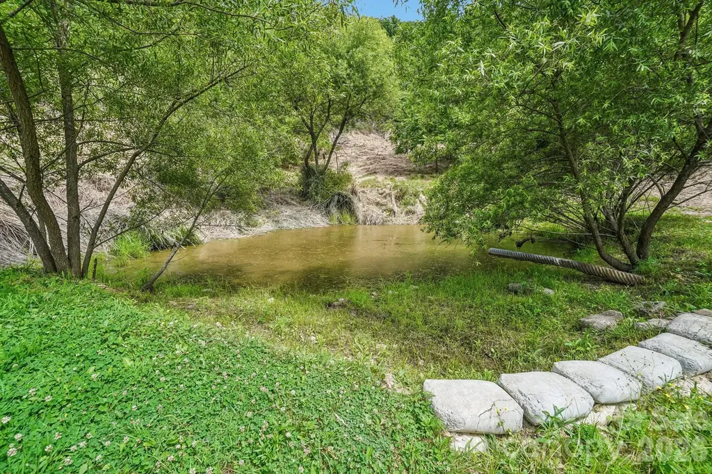 400 Morgan Branch Road Marshall NC 28753