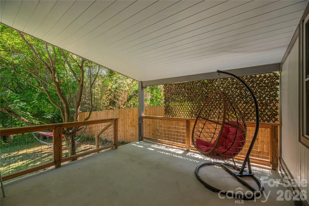 37 Wilmington Street Asheville NC 28806