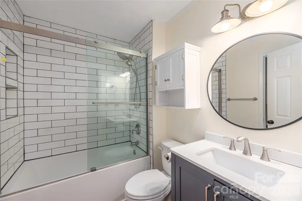 37 Wilmington Street Asheville NC 28806