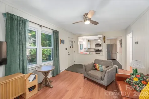 37 Wilmington Street Asheville NC 28806