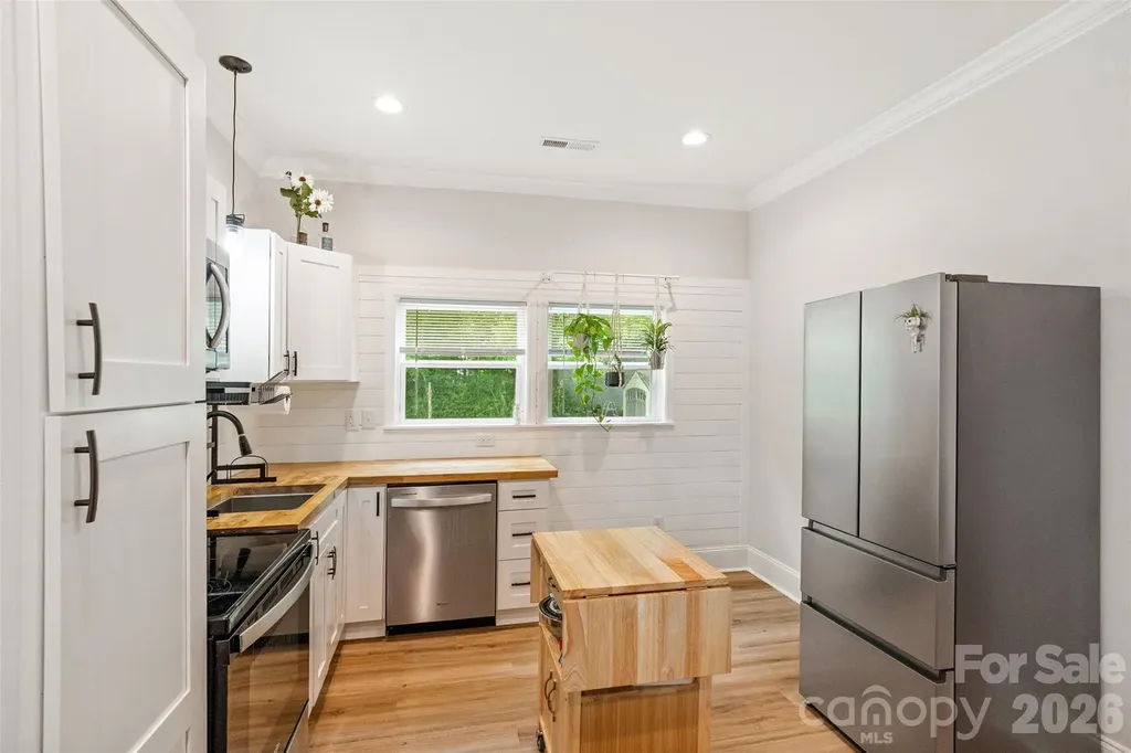 235 Lincoln Street SW Concord NC 28025