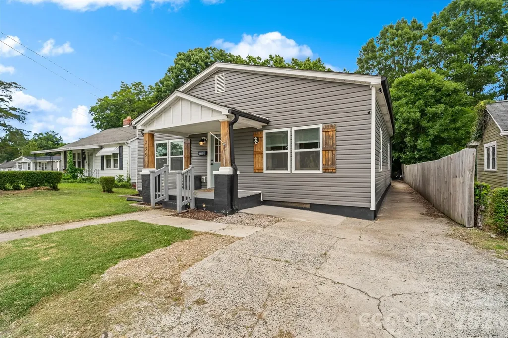 235 Lincoln Street SW Concord NC 28025