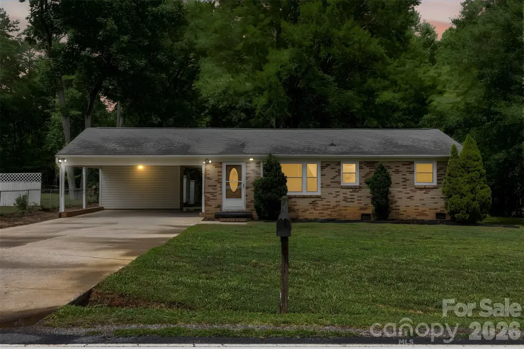 644 Dallas Spencer Mountain Road Dallas NC 28034