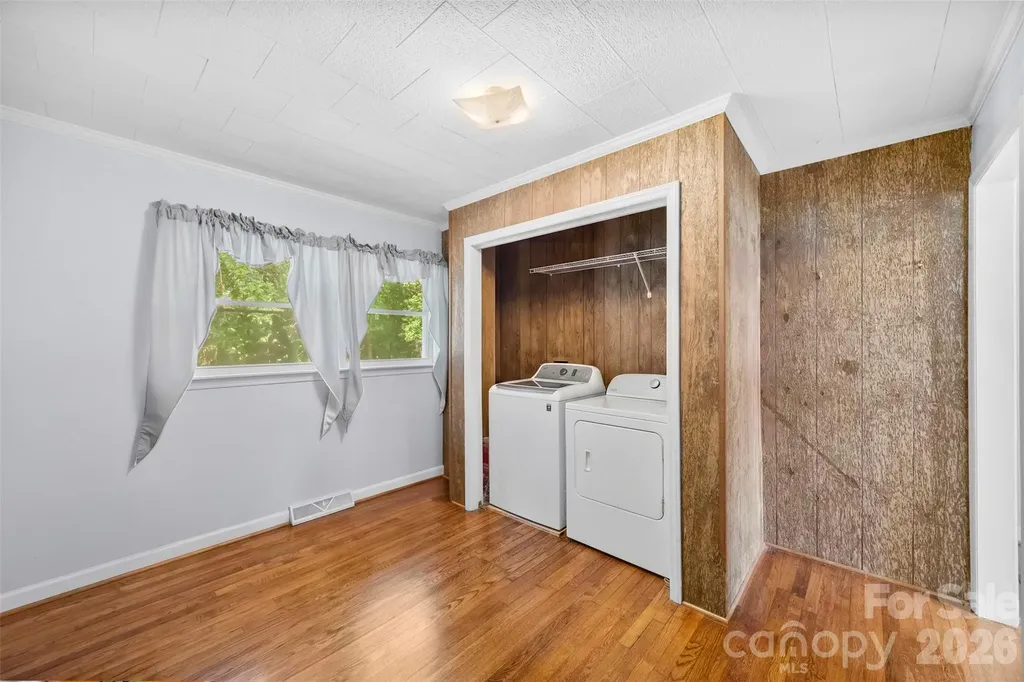 644 Dallas Spencer Mountain Road Dallas NC 28034