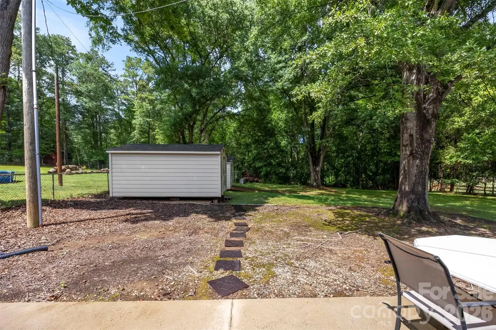 644 Dallas Spencer Mountain Road Dallas NC 28034