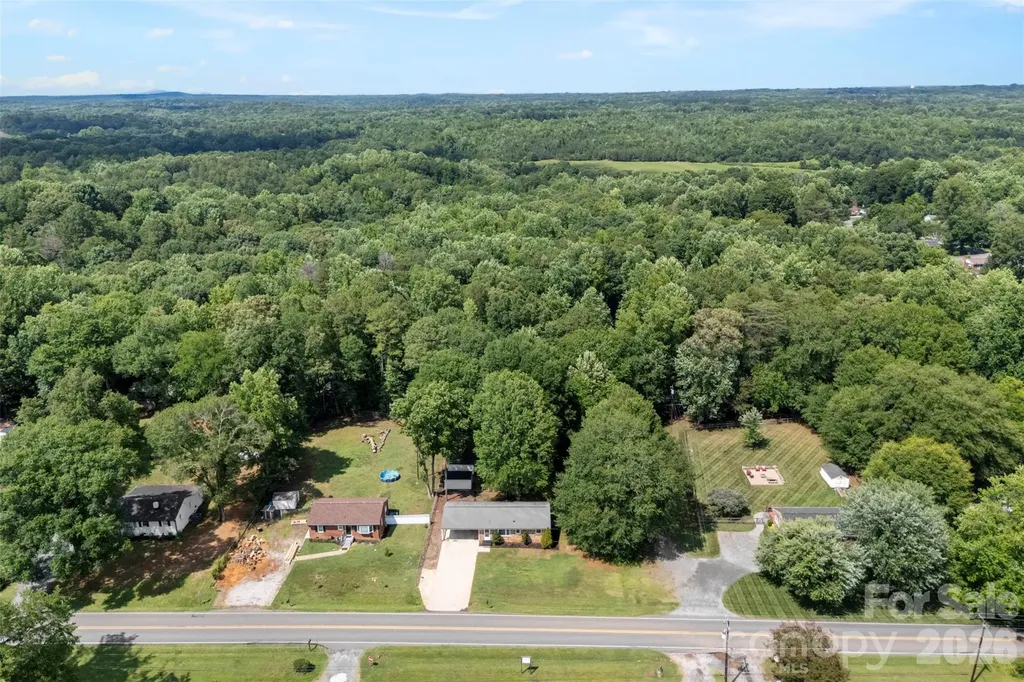 644 Dallas Spencer Mountain Road Dallas NC 28034