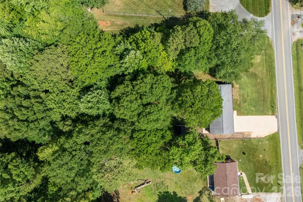 644 Dallas Spencer Mountain Road Dallas NC 28034
