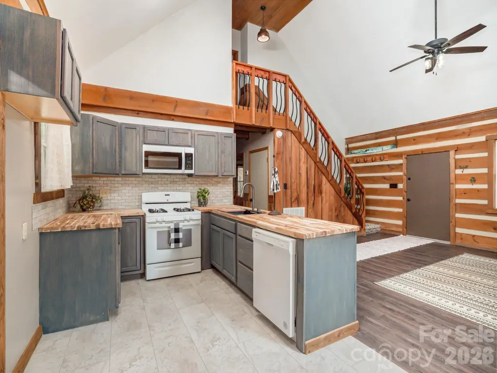 5460 Us 64 Highway Rutherfordton NC 28139