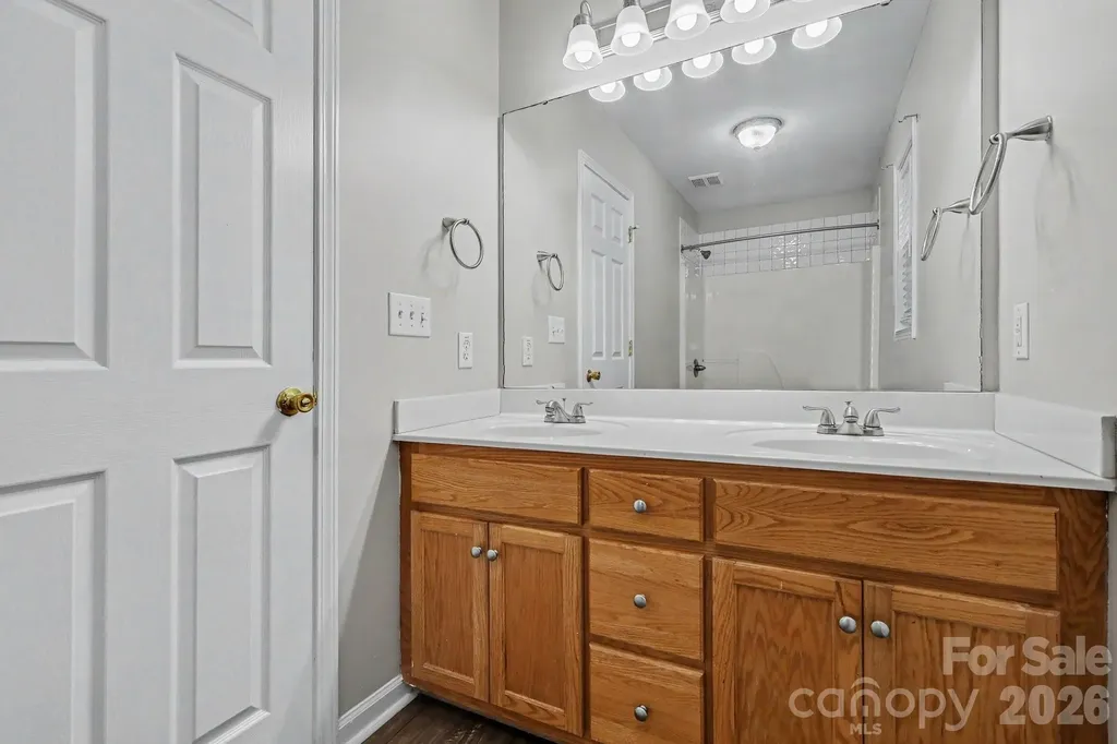 1607 Indian Springs Drive NW Conover NC 28613
