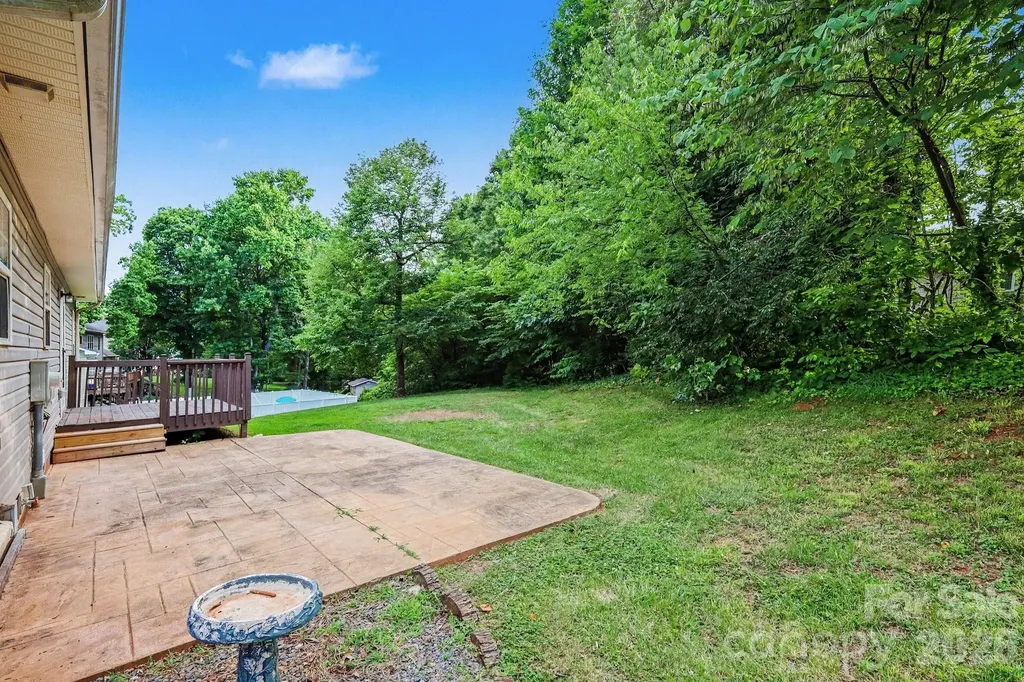 1607 Indian Springs Drive NW Conover NC 28613