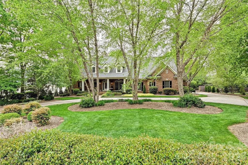 1126 Concord Road Davidson NC 28036