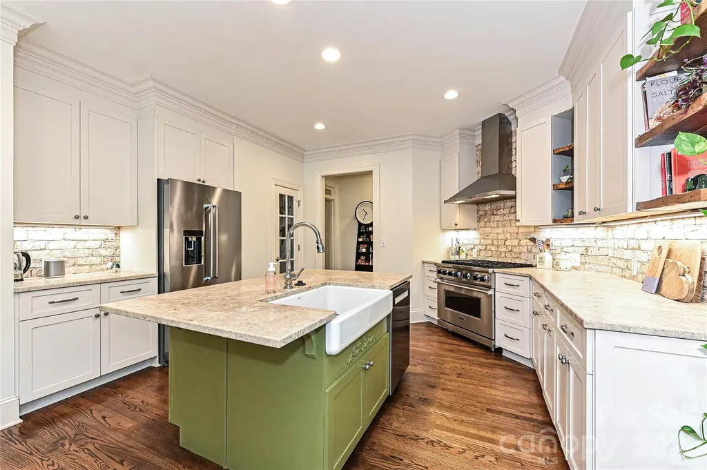 1126 Concord Road Davidson NC 28036