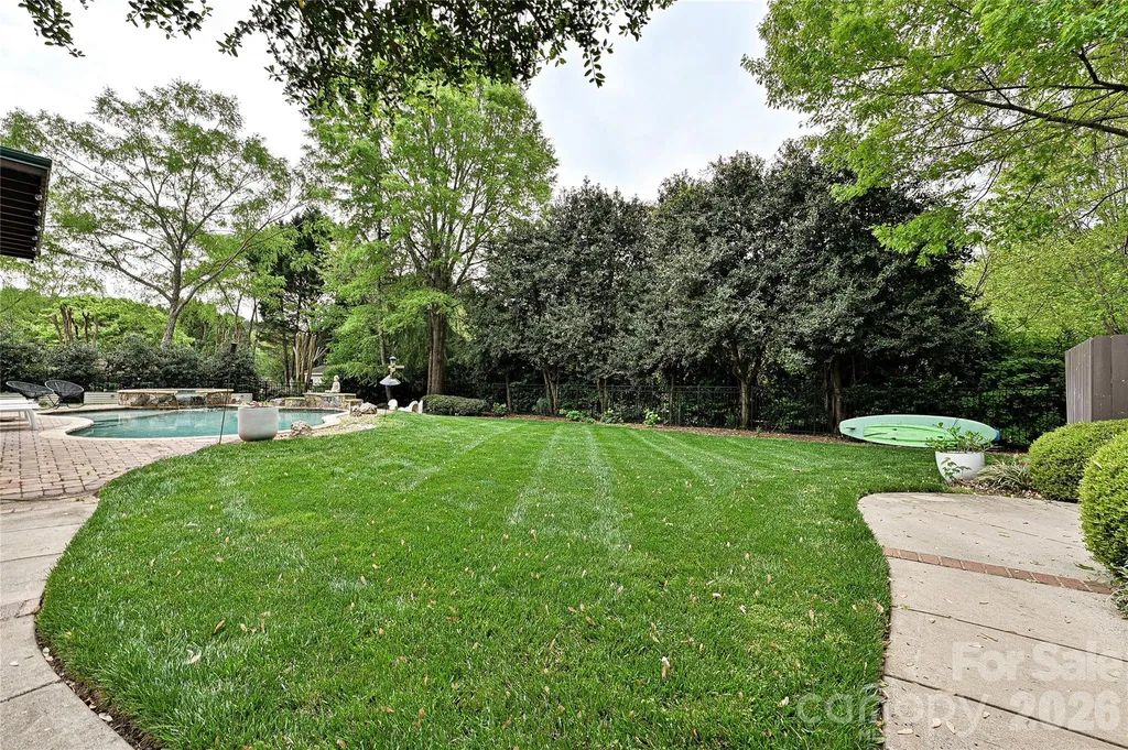1126 Concord Road Davidson NC 28036