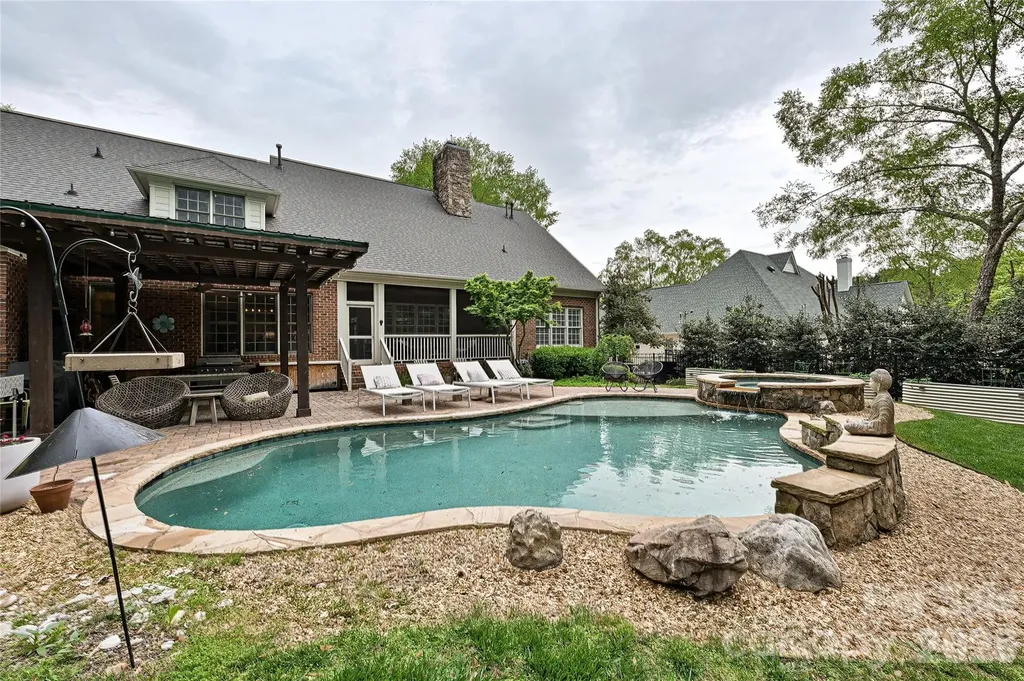 1126 Concord Road Davidson NC 28036