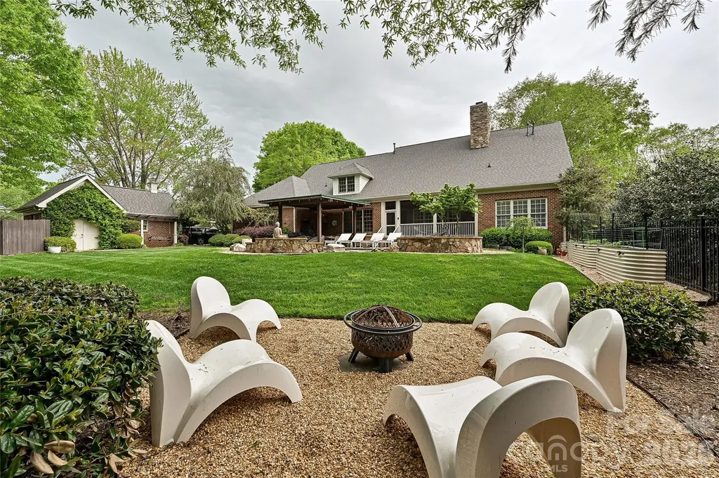 1126 Concord Road Davidson NC 28036