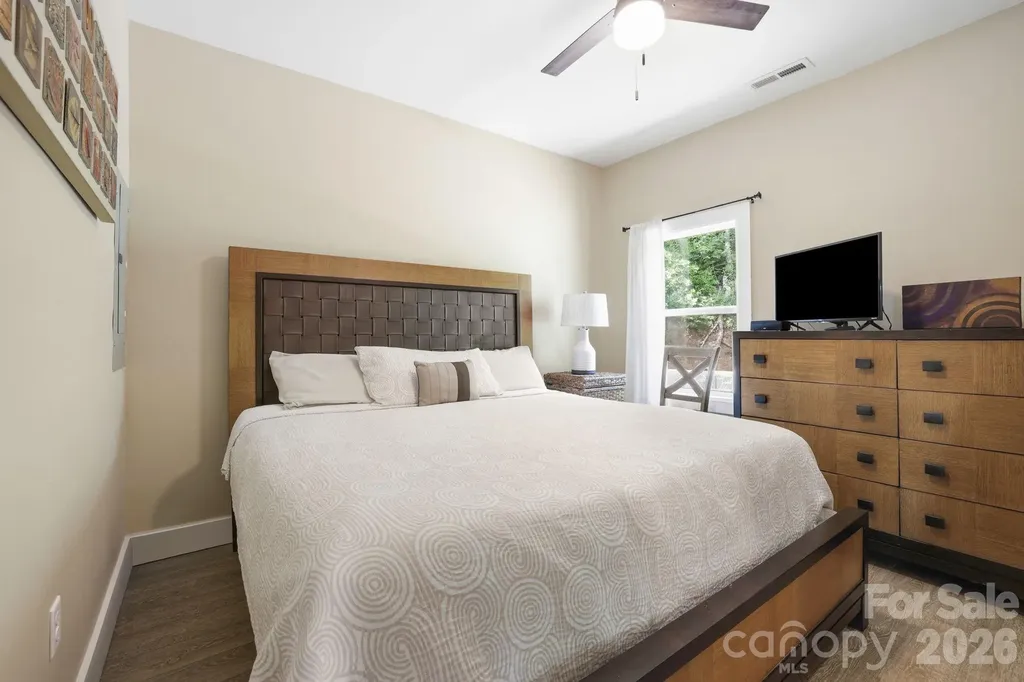 106 Thistle Field Drive Asheville NC 28806