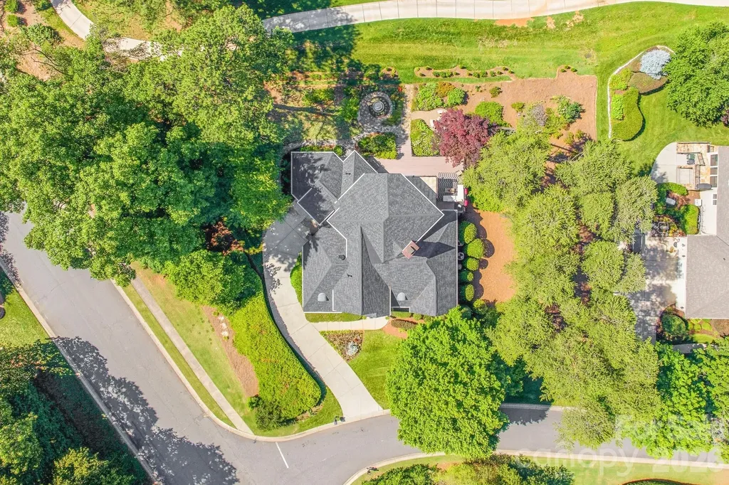 18330 Scotscraig Lane Cornelius NC 28031