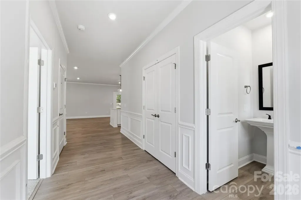 407 Alameda Way Matthews NC 28104