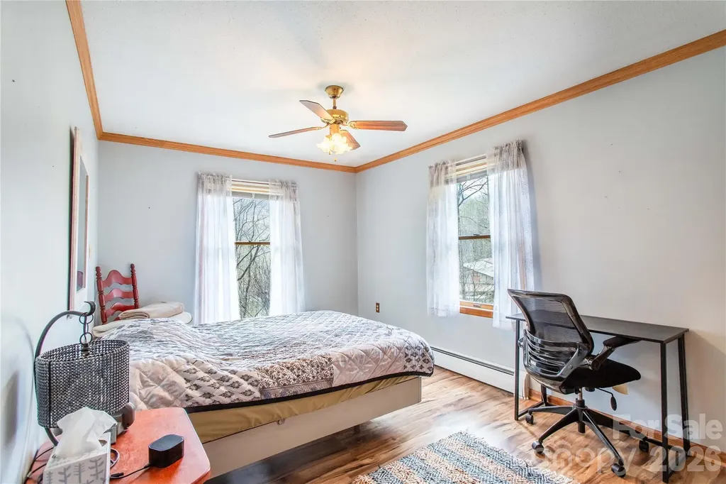 7835 Us 23 Highway Mars Hill NC 28754