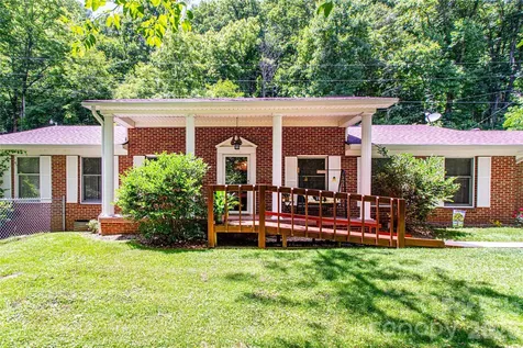 7835 Us 23 Highway Mars Hill NC 28754
