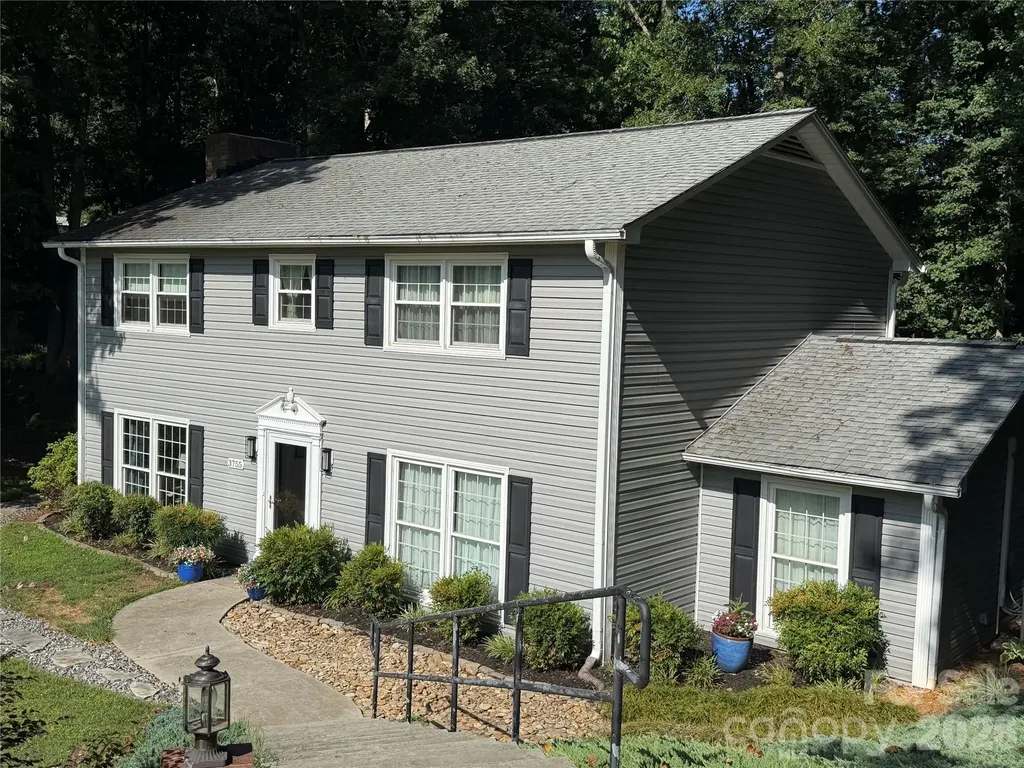 3755 21st Street NE Hickory NC 28601