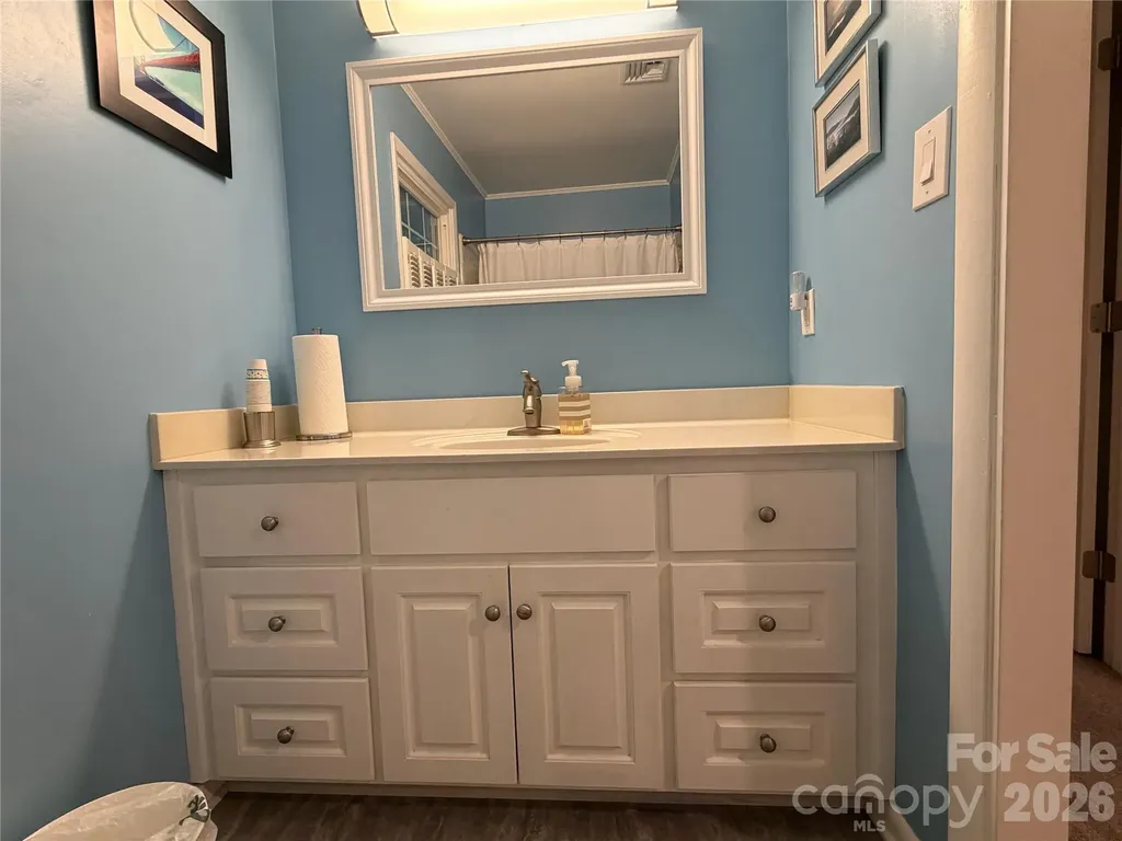 3755 21st Street NE Hickory NC 28601