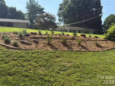 3755 21st Street NE Hickory NC 28601