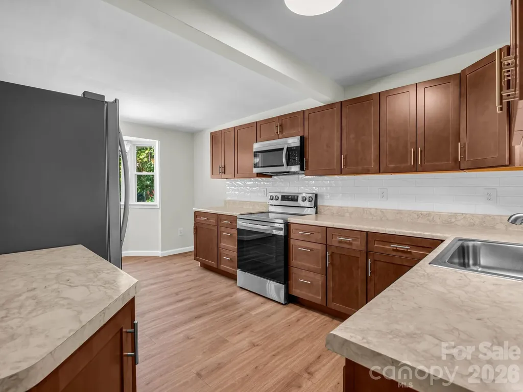 102 Little House Road Tryon NC 28782