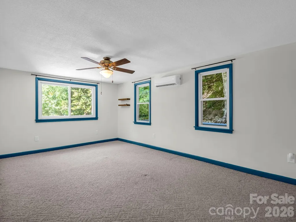 102 Little House Road Tryon NC 28782