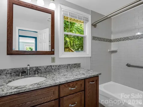 102 Little House Road Tryon NC 28782