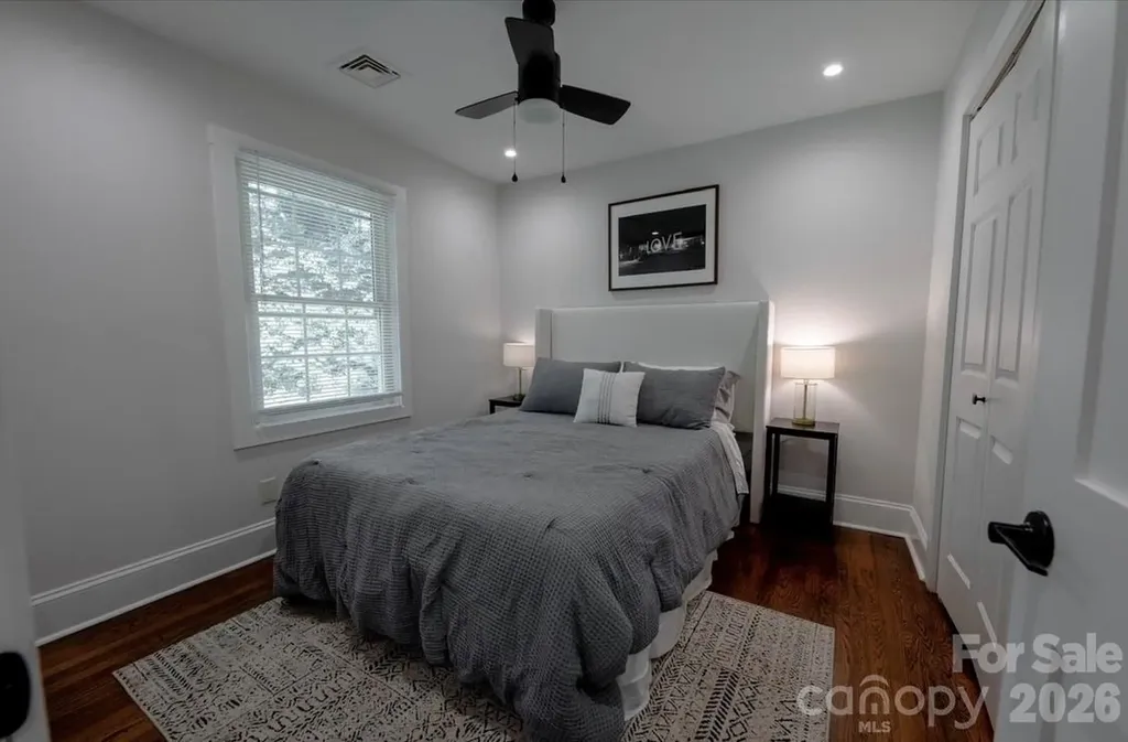 523 Kenlough Drive Charlotte NC 28209