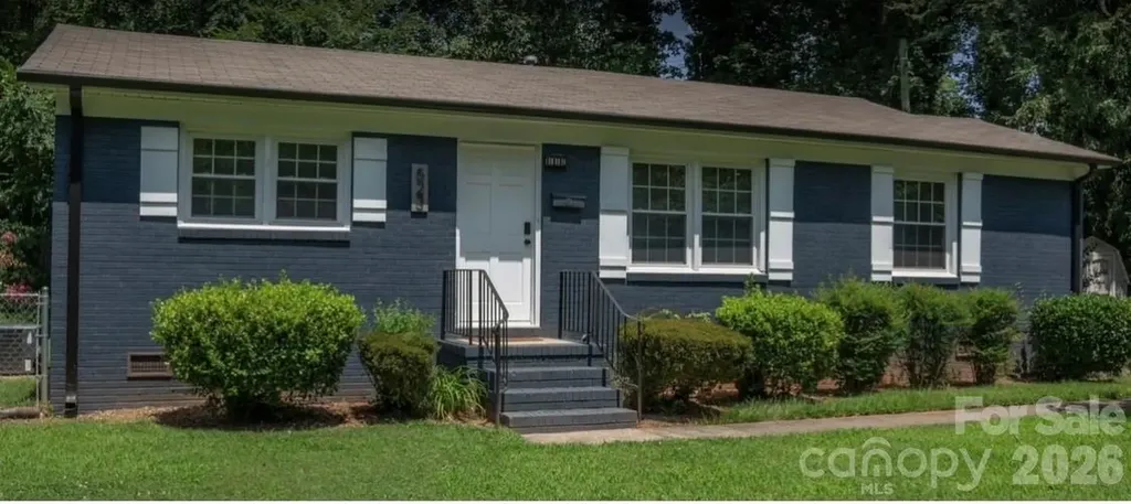 523 Kenlough Drive Charlotte NC 28209