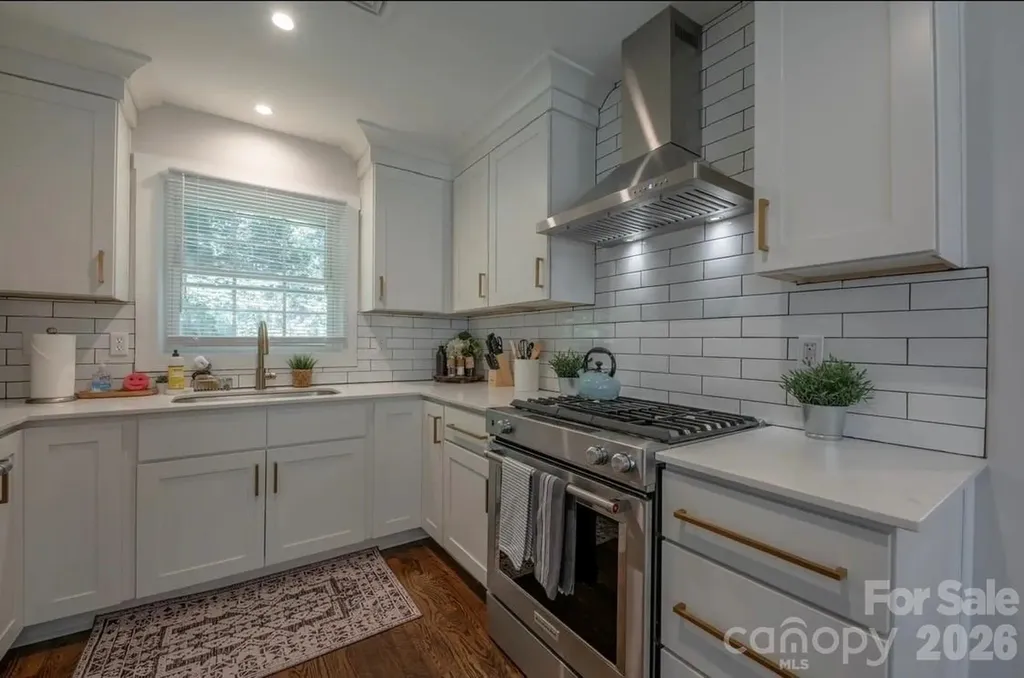 523 Kenlough Drive Charlotte NC 28209