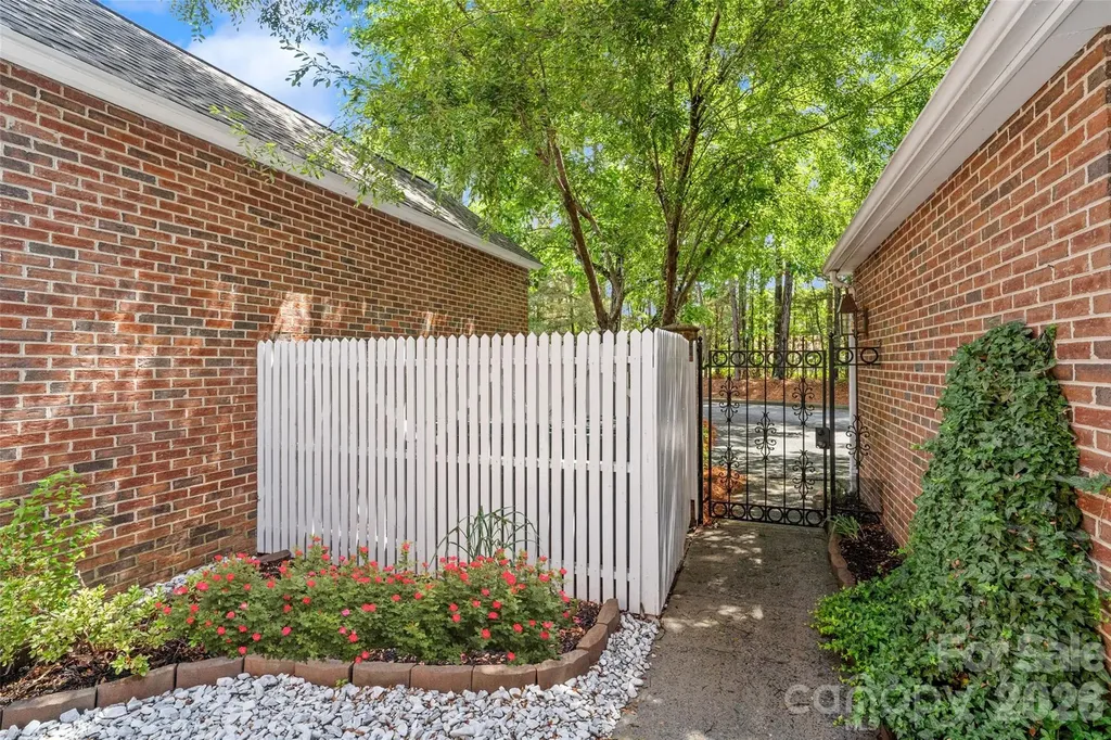806 Colony Oaks Drive Monroe NC 28112