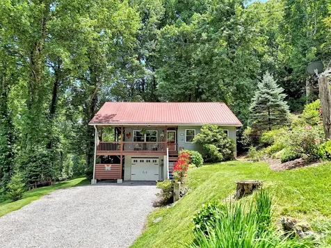 10 Bridle Drive Maggie Valley NC 28751