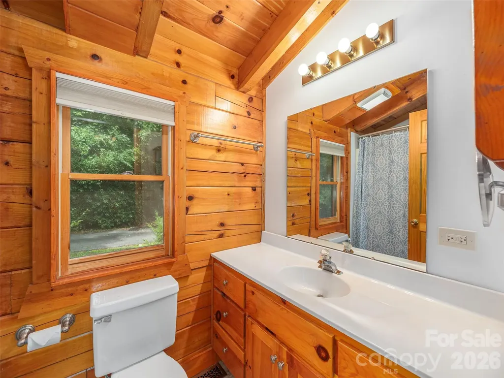 193 Valley Creek Drive Maggie Valley NC 28751