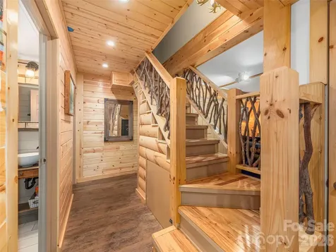 193 Valley Creek Drive Maggie Valley NC 28751