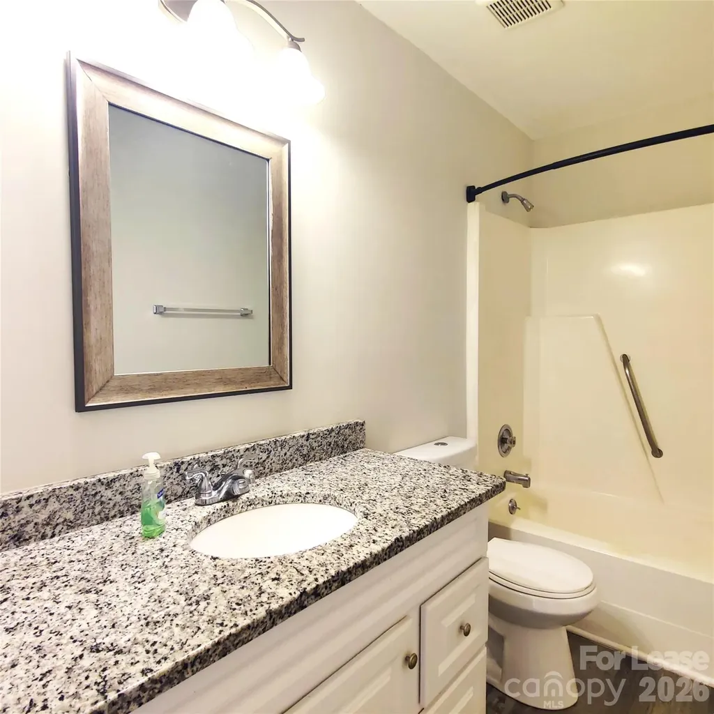 5101 Glenview Court Charlotte NC 28215