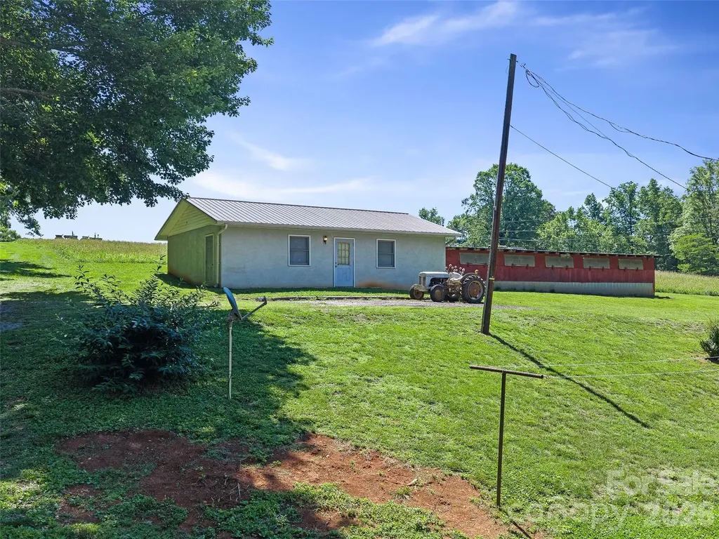 1115, 1125, 1127 Glenn Bridge Road SE Arden NC 28704