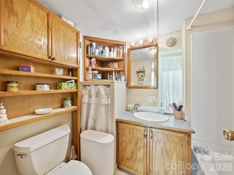 1115, 1125, 1127 Glenn Bridge Road SE Arden NC 28704