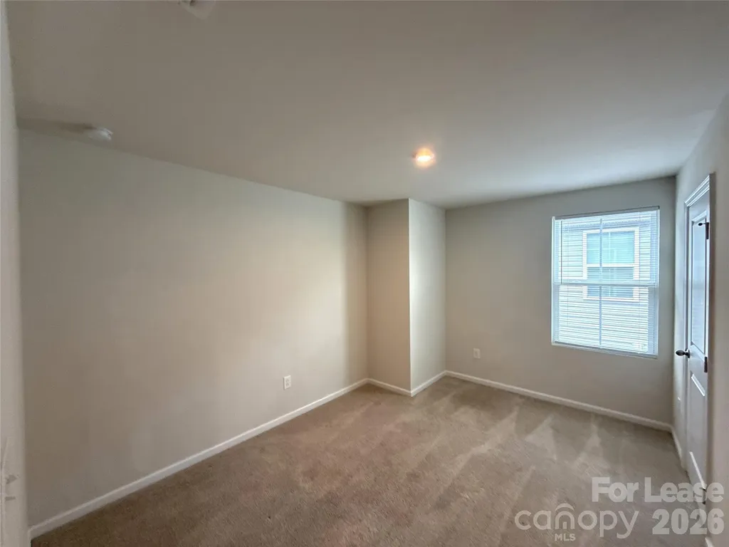 5112 Downhaul Drive Charlotte NC 28269