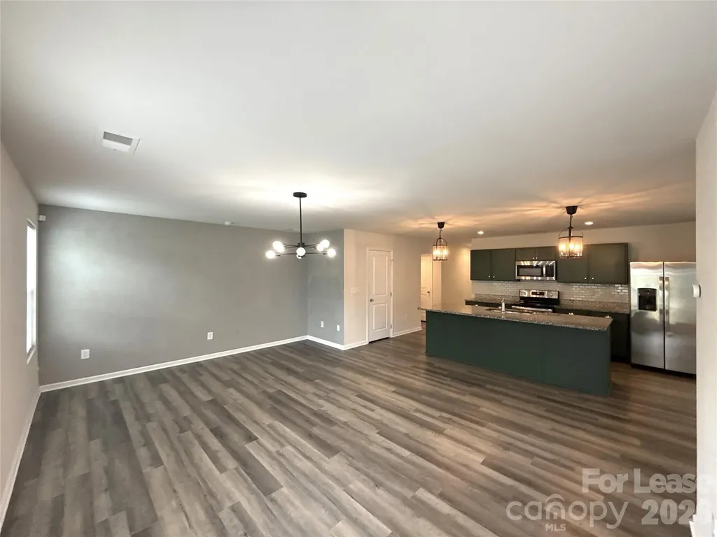 5112 Downhaul Drive Charlotte NC 28269