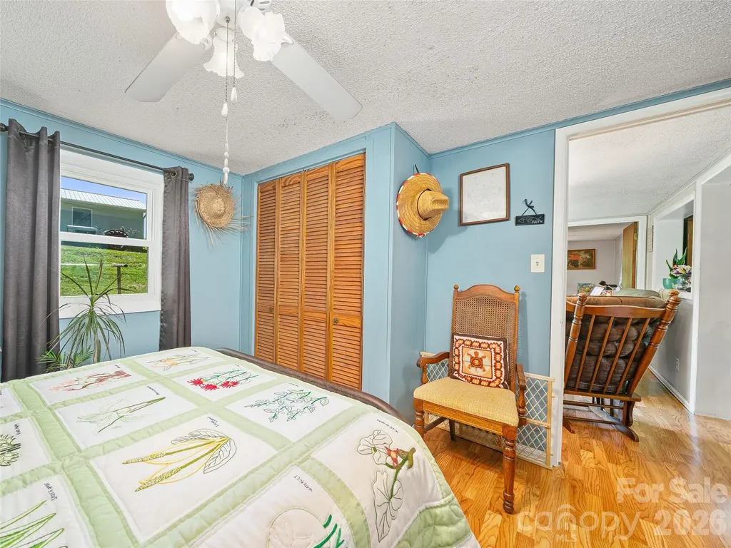 1115, 1125, 1127 Glenn Bridge Road SE Arden NC 28704