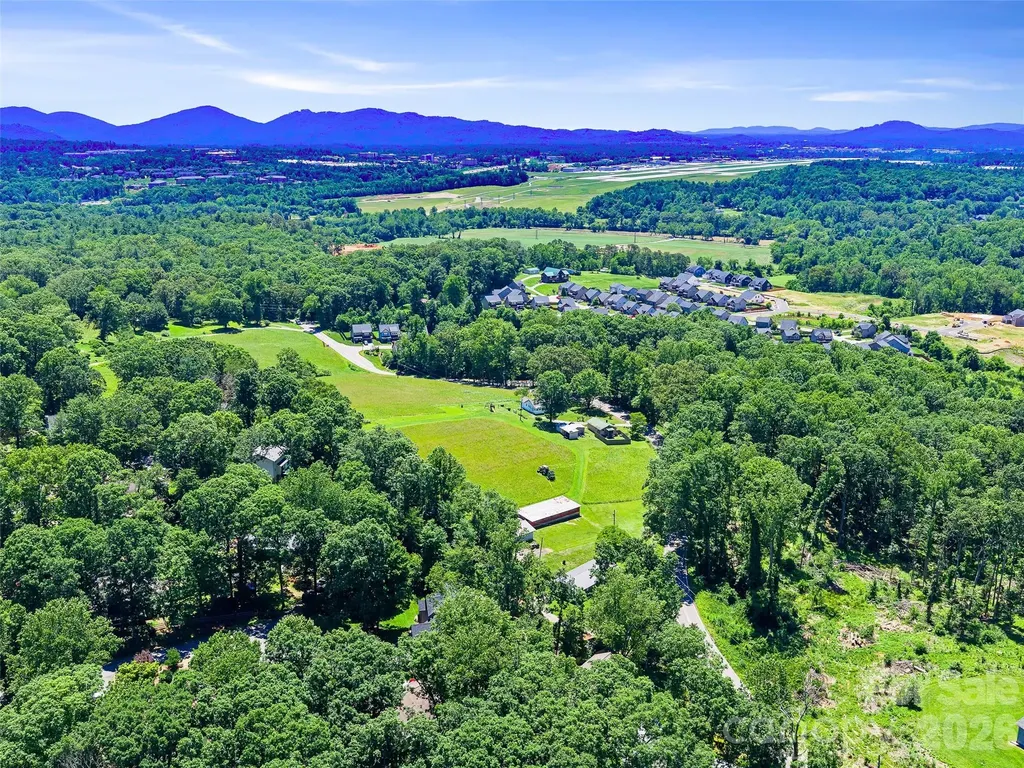 1115, 1125, 1127 Glenn Bridge Road SE Arden NC 28704
