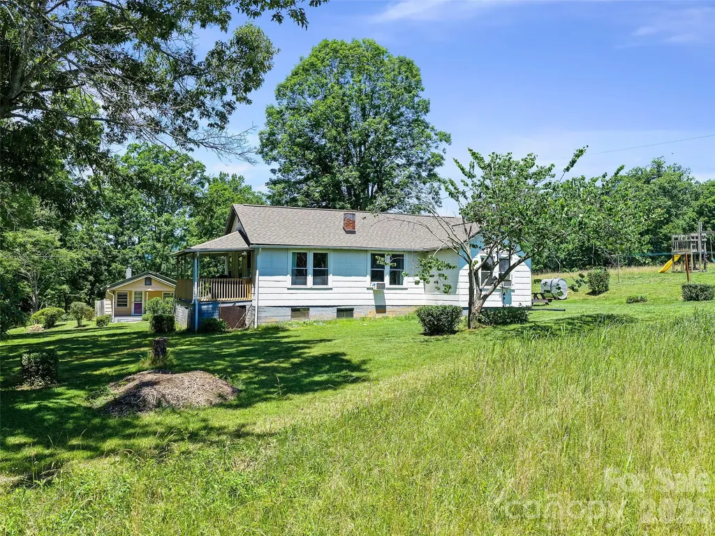 1115, 1125, 1127 Glenn Bridge Road SE Arden NC 28704