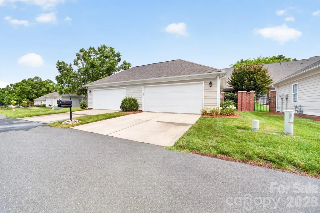 121 Mcleod Avenue Belmont NC 28012