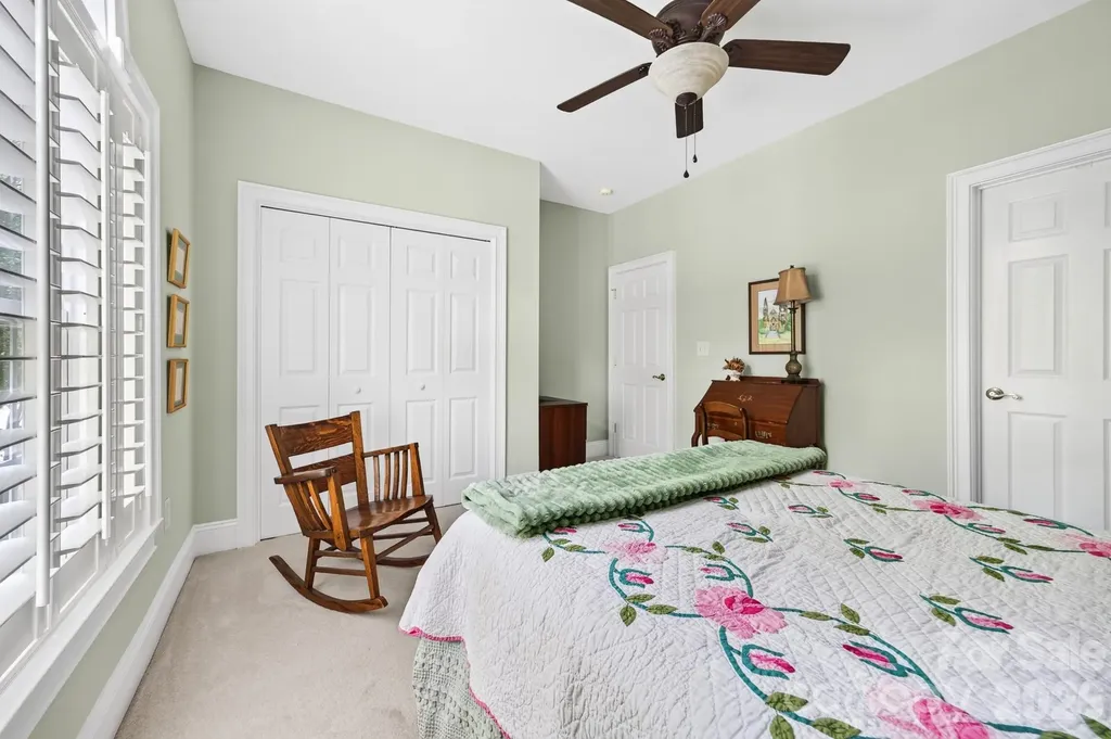 121 Mcleod Avenue Belmont NC 28012