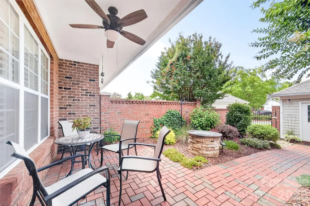 121 Mcleod Avenue Belmont NC 28012