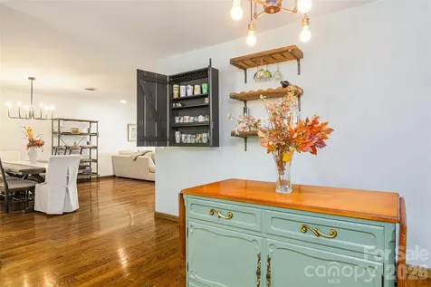 461 Britton Creek Drive Hendersonville NC 28791